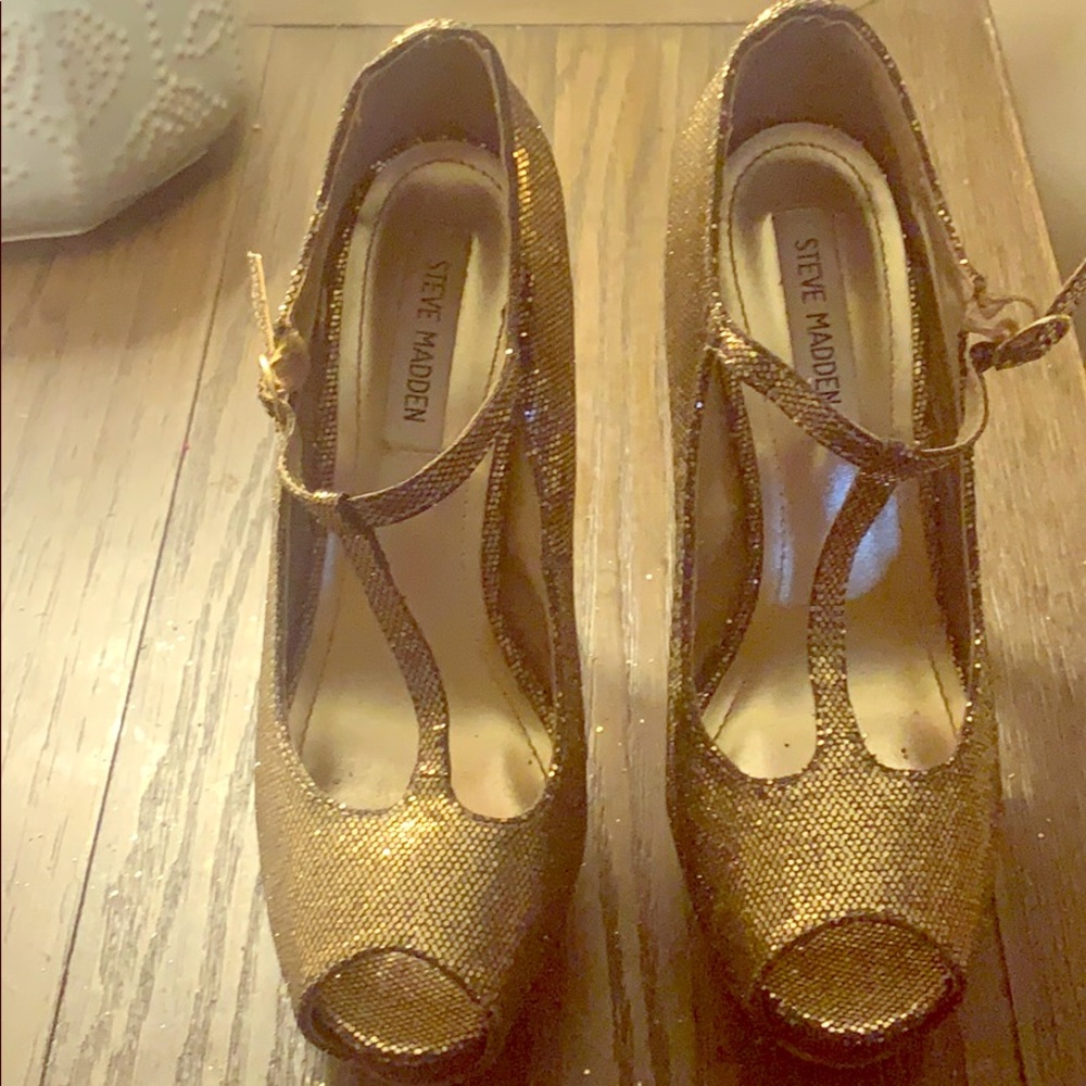 Steve Madden platform heels